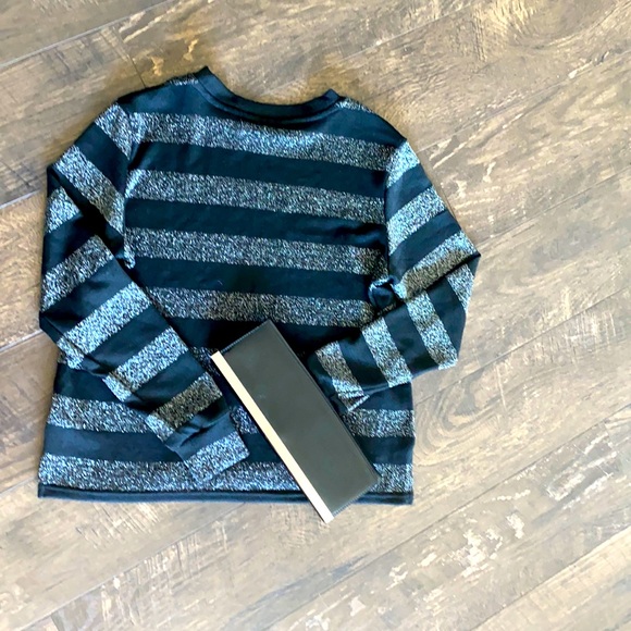 Shirt - Picture 2 of 2